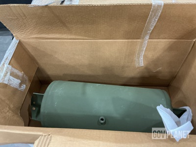 (9) 12267070 Pressure Tanks
