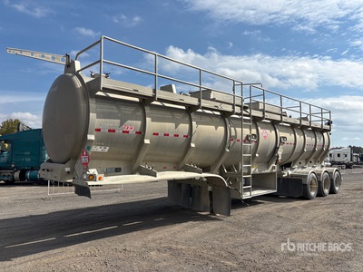 2014 Dragon 42000 L Tri/A Tanker Trailer