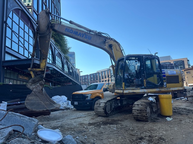 2023 Komatsu PC170LC-11 Tracked Excavator