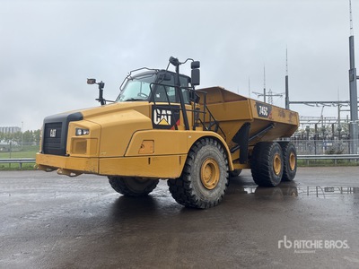 2015 Cat 745C 6x6 を見 Articulated Dump Truck