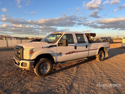 2012 Ford F-350 XL 4x4 Crew Cab Pickup