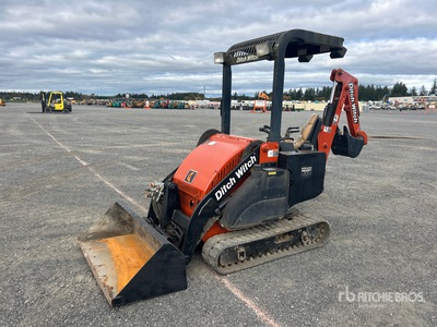 2010 Ditch Witch XT855 Tracked Retroexcavadora