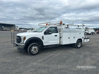 2019 Ford F-550 XL 4x4 Camión Utilitario