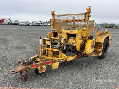 1983 Hogg & Davis H135 S/A Reel Trailer