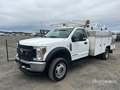 2019 Ford F-450 XL 4x4 Utility Truck