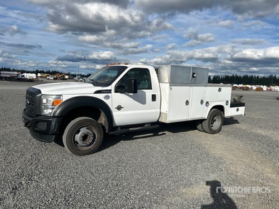 2016 Ford F-550 XL 4x2 Ciężarówka użytkowa