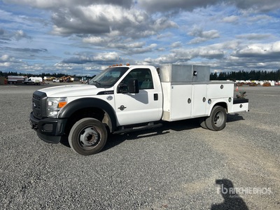 2016 Ford F-550 XL 4x2 Ciężarówka użytkowa