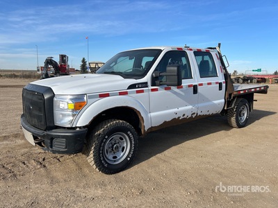 2015 Ford F-350 XL 4x4 Crew Cab Ciężarówka z płaską platformą