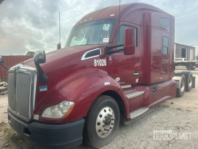 2018 Kenworth T680 6x4 Cabina con cuccetta per trattore stradale