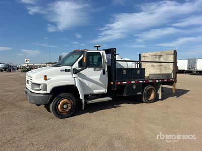 2007 Chevrolet C4500 4x2 Flatbed Truck