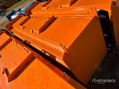 2026 Kit Containers QT-SP-10-23-PB-SB 120 in Skid Steer Snow Pusher (Unused)