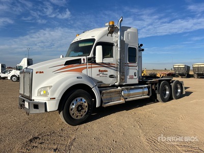 2015 Kenworth T880 6x4 Sleeper Truck Tractor