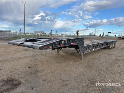 2014 Doepker 45 ton 55 ft Tri/A Folding Neck Trailer