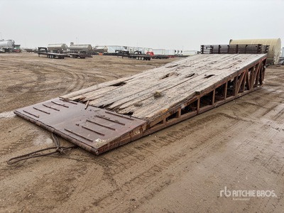 32 ft x 12 ft x 5 ft Oilfield Ramp