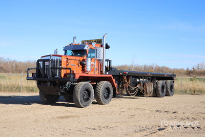2015 Kenworth C500 8x4 Twin-Steer Bed Truck