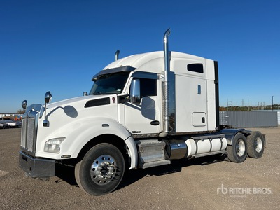 2019 Kenworth T880 6x4 T/A Sleeper Truck Tractor
