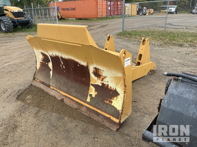 102 in Cushion Dozerblad - Fits Cat D6M