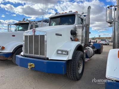 2010 Kenworth T800 6x4 Cab and Chassis
