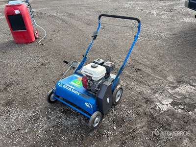 2004 BlueBird PC22NEFRO シーダー