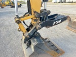 v2 Chassis - Excavator with Pins and Bushings Stick to Coupler