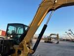Hydraulics with Boom Lift Cylinder(s)