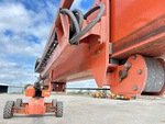 Chassis with Boom Wear Guides