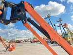 Hydraulics with Jib Cylinder