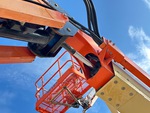Hydraulics with Basket Tilt Cylinder