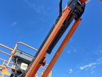Hydraulics with Jib Cylinder
