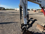 Hydraulics with Bucket Cylinder