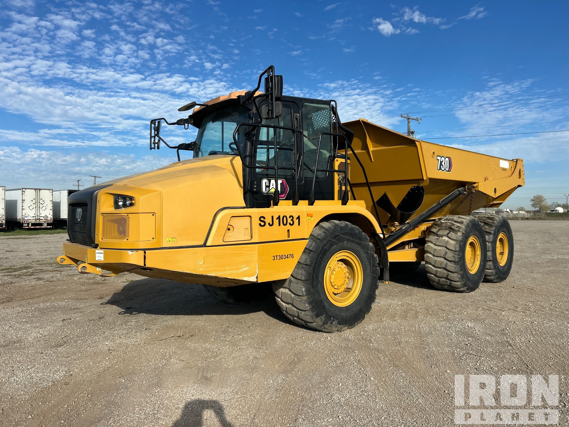 2024 Cat 730 Camion à benne articulé