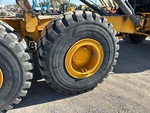 Cadre with Pneu pour conduite avant droite
