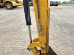 Hydraulics with Auxiliary Hydraulic Plumbing