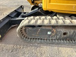 Undercarriage with Left Grouser Height