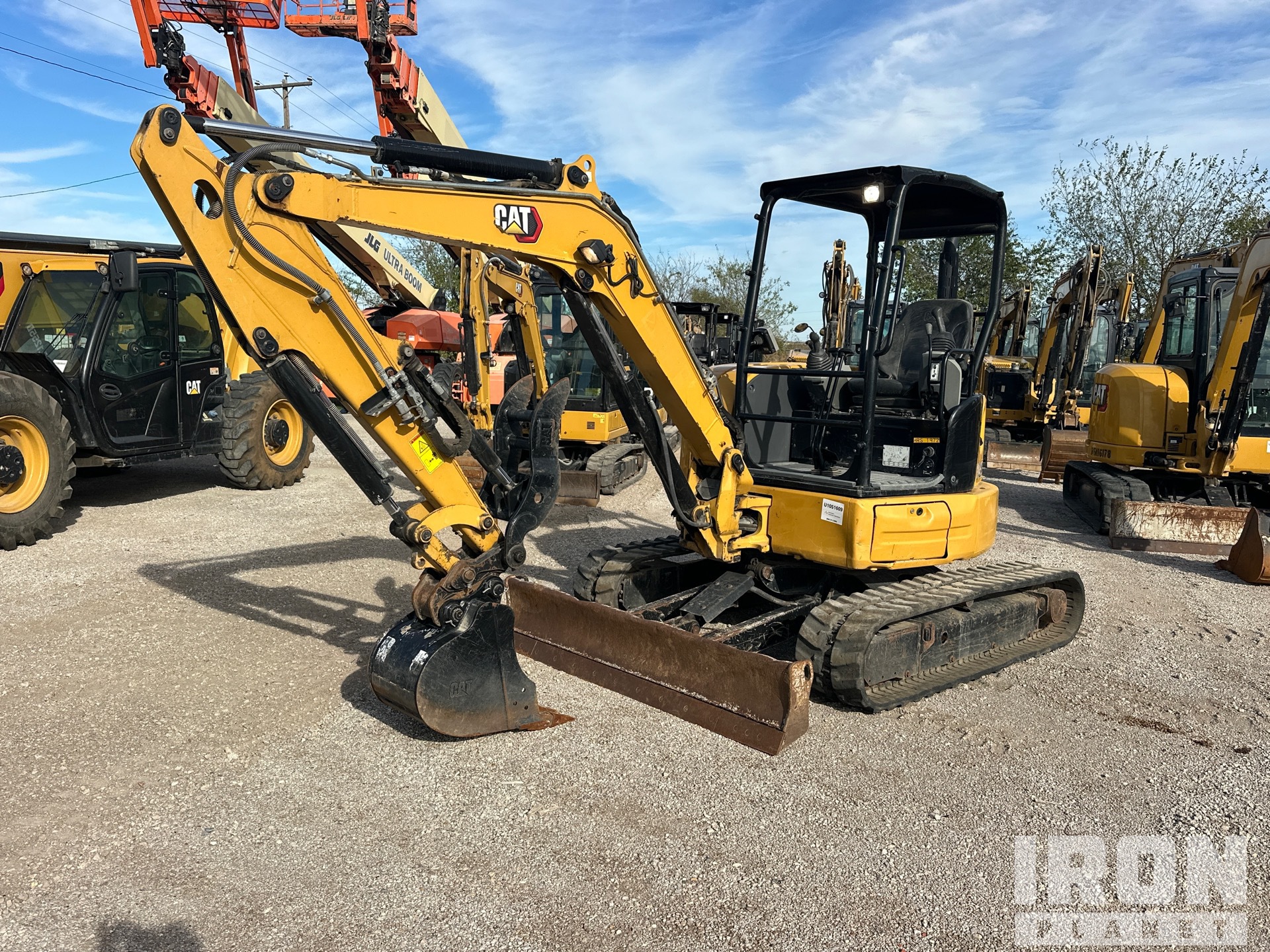 2021 (unverified) Cat 304E2 CR Mini Excavator