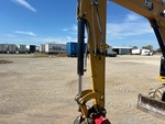 Hydraulics with Bucket Cylinder