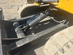 Hydraulics with Blade Lift Cylinder