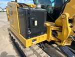 Hydraulics with Hydraulic Center Swivel