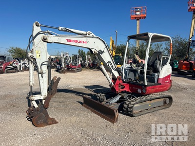 2020 Takeuchi TB240 Mini Excavadora