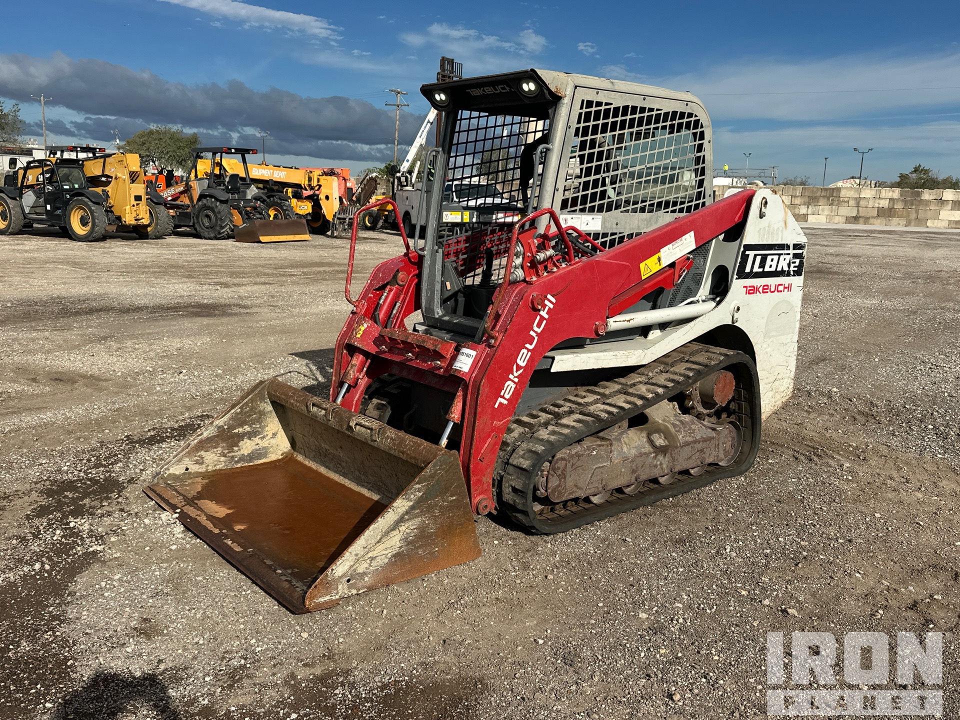 2021 Takeuchi TL8R-2 Compact Track Loader