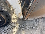 Chassis with Quick Coupler to Arms Pins
