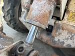 Hydraulics with Bucket Tilt Cylinders