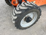 Drivetrain with Right Rear Final Drive