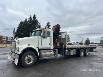 2014 Palfinger PK22002-EH 12000 lb Knuckle Boom on 2016 Kenworth W900 6x4 Boom Truck