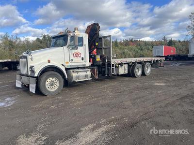 Palfinger PK22002 on 2016 Kenworth W900 Boom Truck