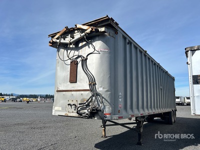 2010 Steco SW040101 40 ft T/A Moving Floor Refuse Trailer