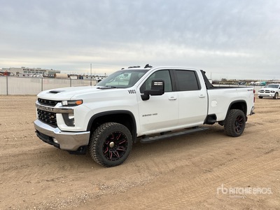 2020 Chevrolet Silverado 3500HD LT 4x4 Crew Cab Pickup