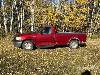 1999 Ford F-150 4x2 ピックアップ