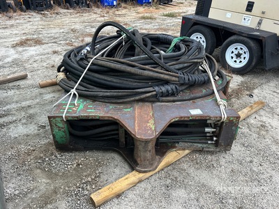 2007 ICE 28B Pile Driver and Extractor