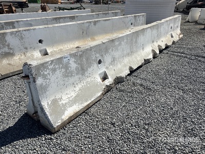20 ft Concrete Barrier